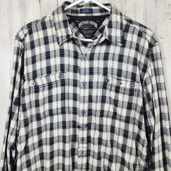 Hilfiger Denim Plaid Button Down Shirt Black White Size Large - Picture 9 of 11